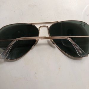 Ray-Ban Accessories - Ray Ban Aviators AUTHENTIC Ray-Ban Accessories - Ray Ban Aviators AUTHENTIC